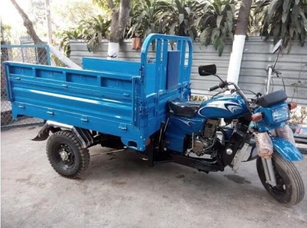 Xe ba bánh chở gia súc